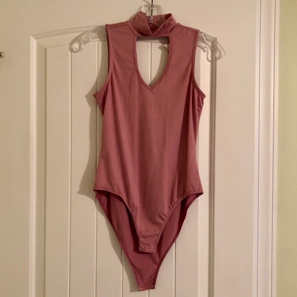 No Comment Tops - Rose Bodysuit